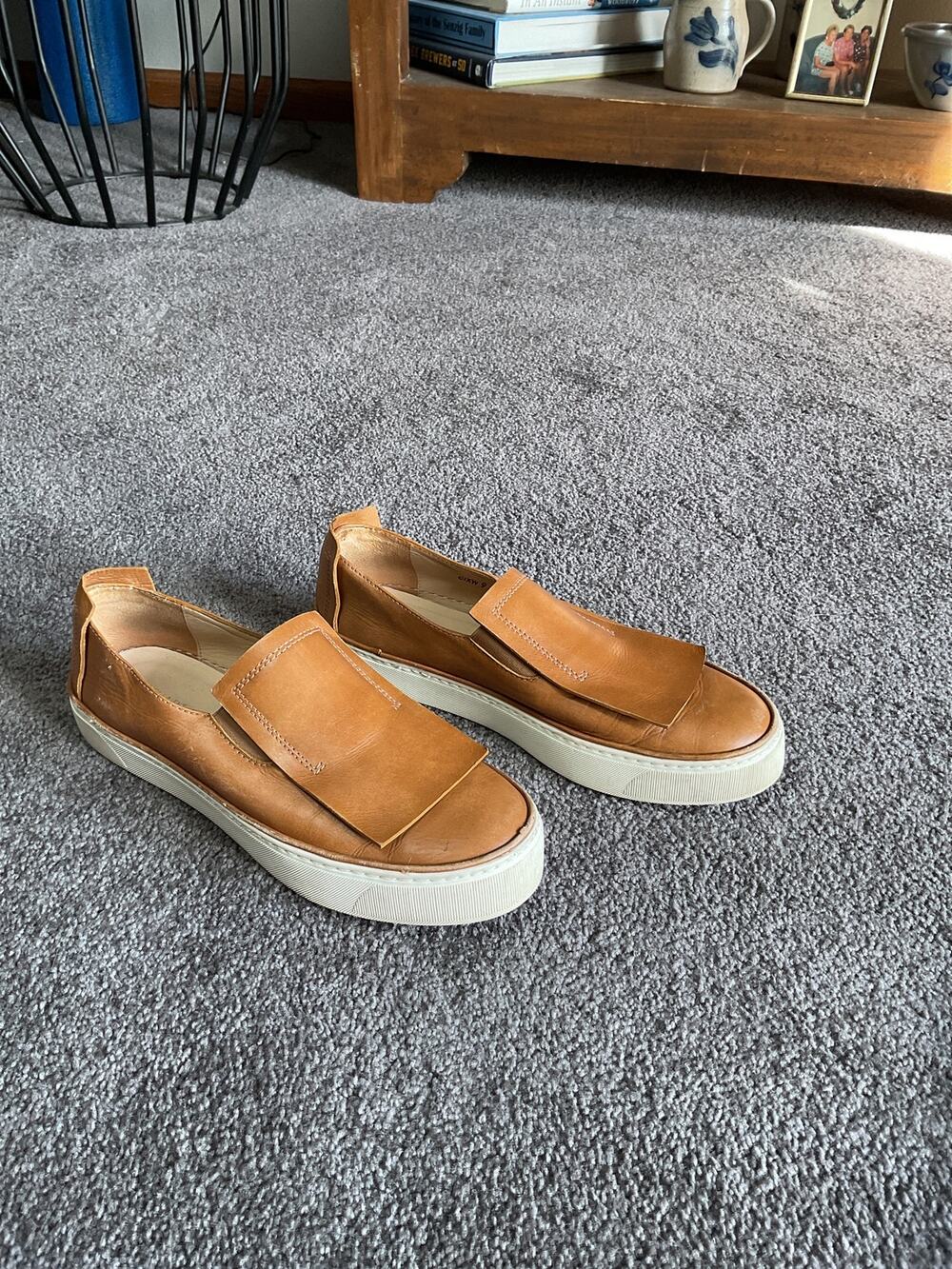 Stuart Weitzman Cognac Leather Slip On Platform Sneakers Loafers Flap Womens 7M